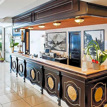 Hotel Christ Roi Lourdes