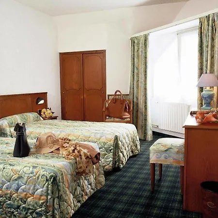 Christ Roi 4* Lourdes